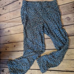 Isabella Oliver maternity soft flowy  pants size 1